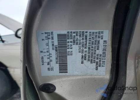 2000 Lincoln Continental z USA, uszkodzony, nr VIN 1LNHM97V7YY801563